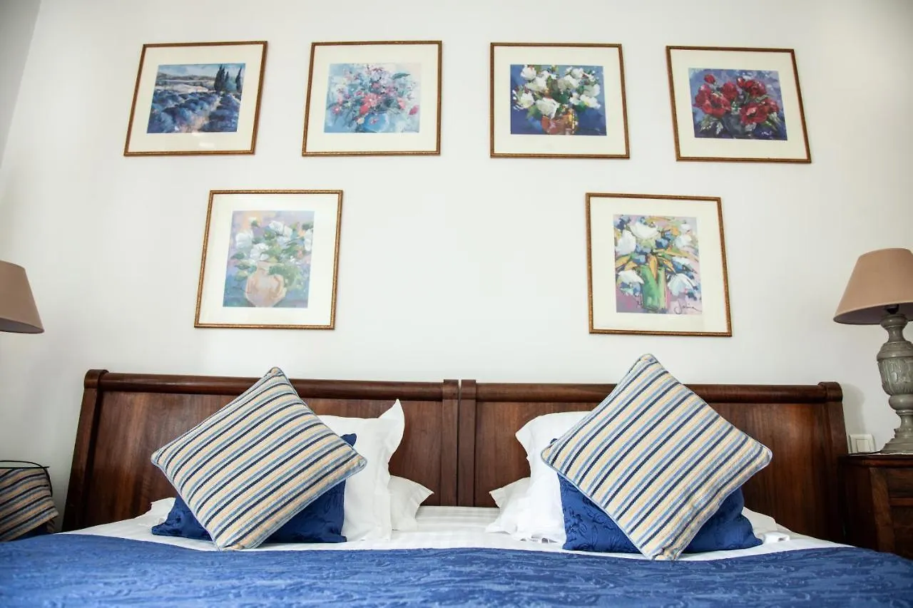 Le Clos Du Buis Bonnieux Hotel
