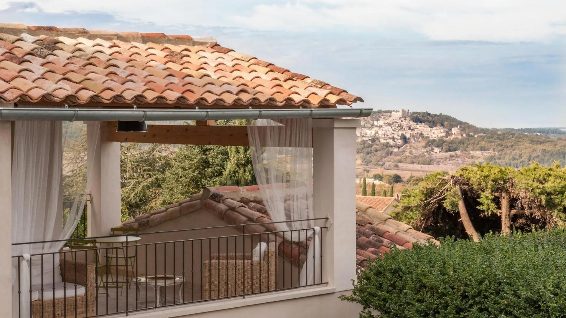 Hotell Le Clos Du Buis Bonnieux